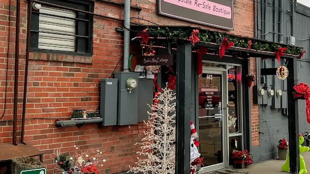 Consignment store in Kalispell, Montana: The Alley Exchange