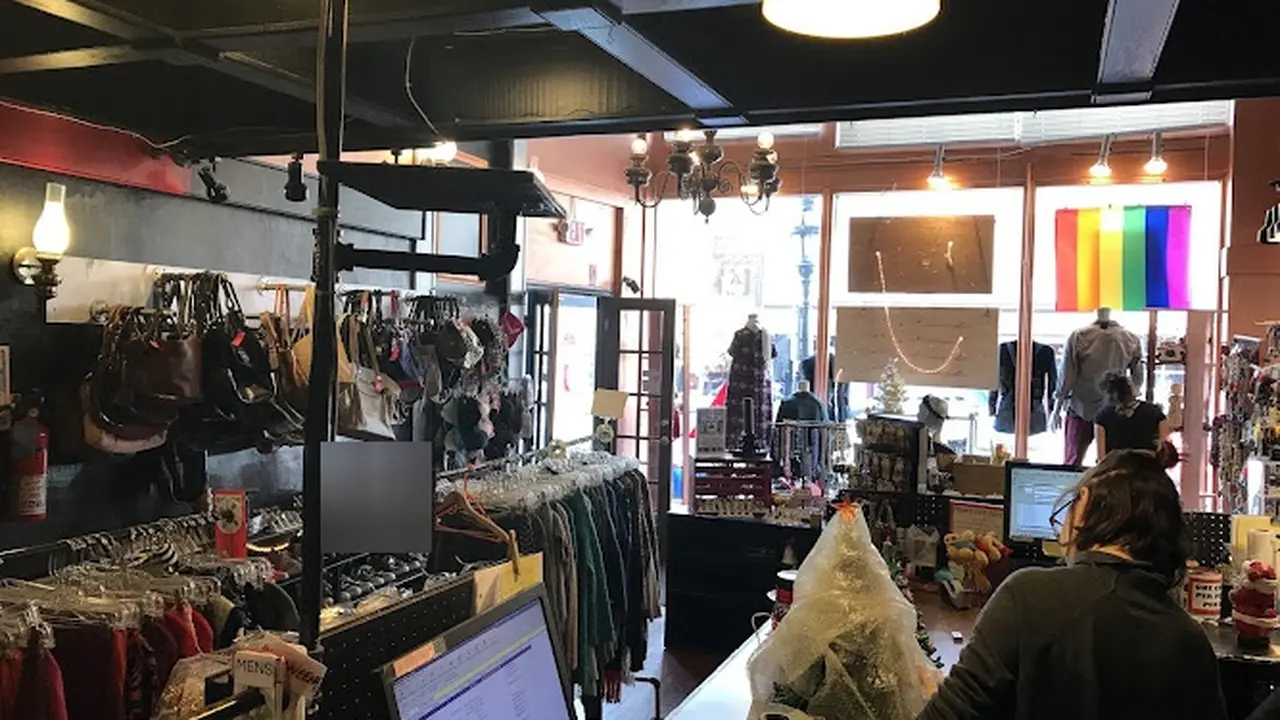 Consignment store in Bethlehem, Pennsylvania: The Attic Bethlehem