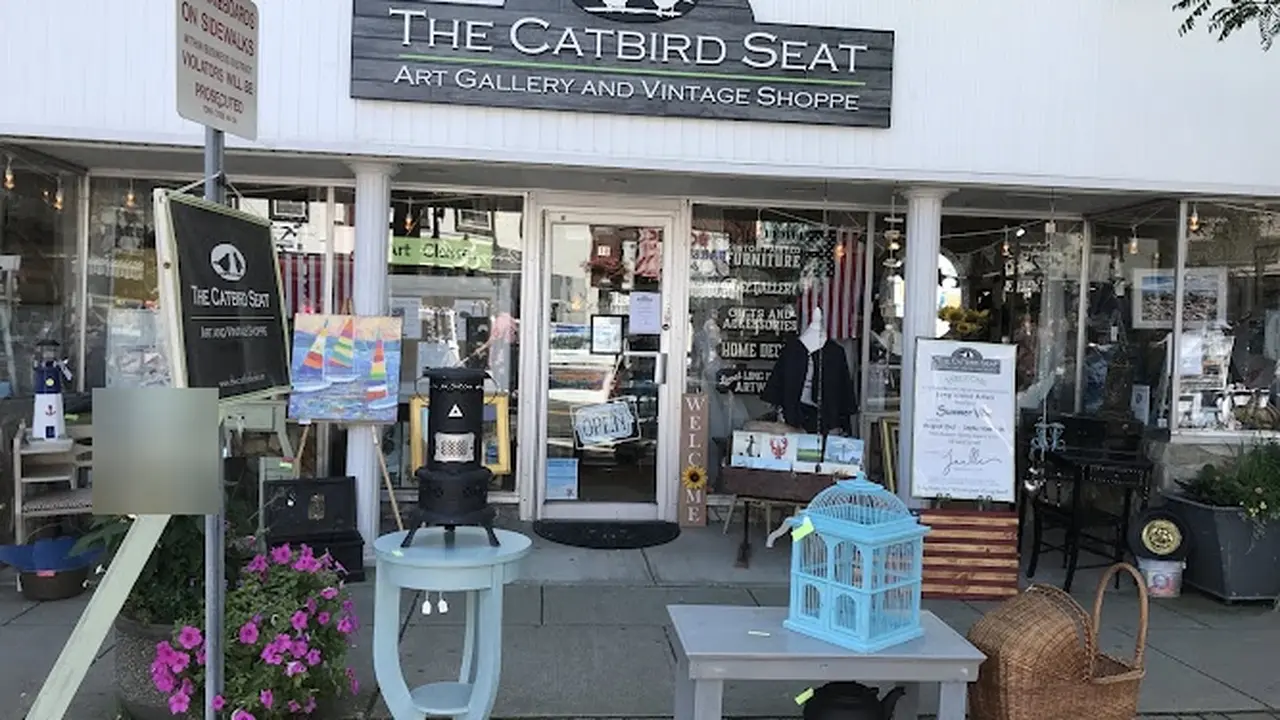 Consignment store in Sayville, New York: The Catbird Seat
