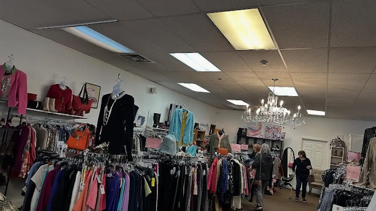 Consignment store in Pittsburgh, Pennsylvania: The Consignment Boutique