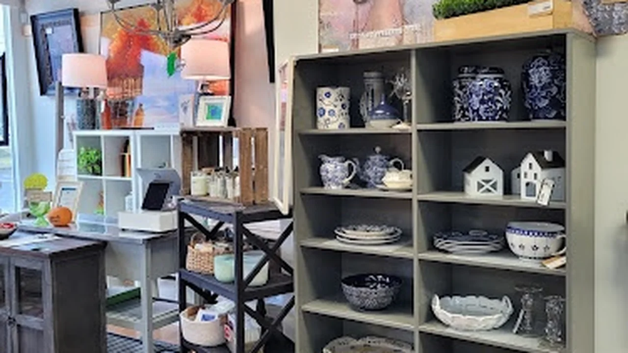 Consignment store in Marietta, Georgia: The Consignment House