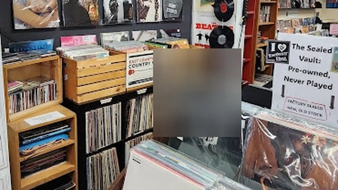 Consignment store in La Mesa, California: The Consignment Shack