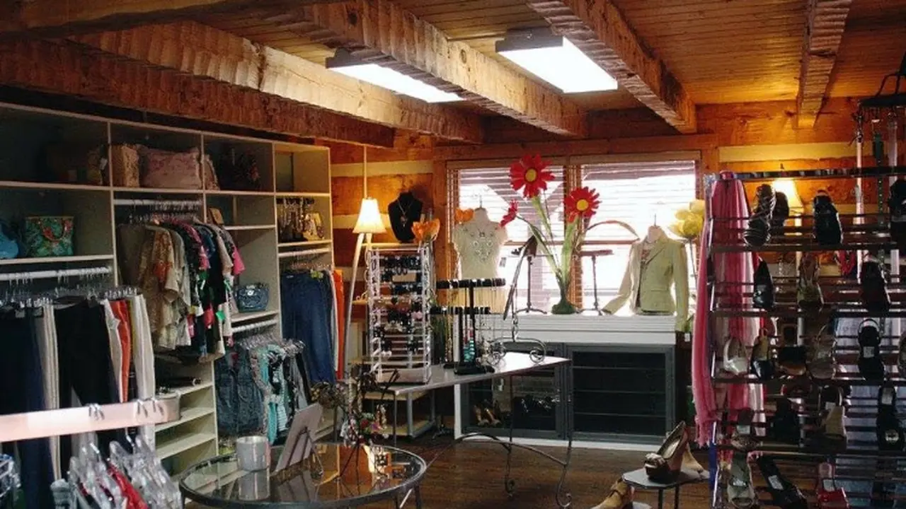 Consignment store in Knoxville, Tennessee: The Consignment Shoppe @ Campbell Station