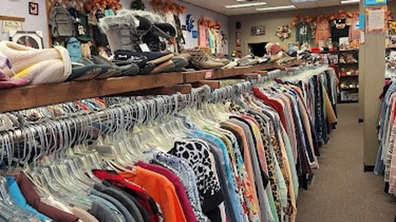 Consignment store in Richland Center, Wisconsin: The Creative Outlet