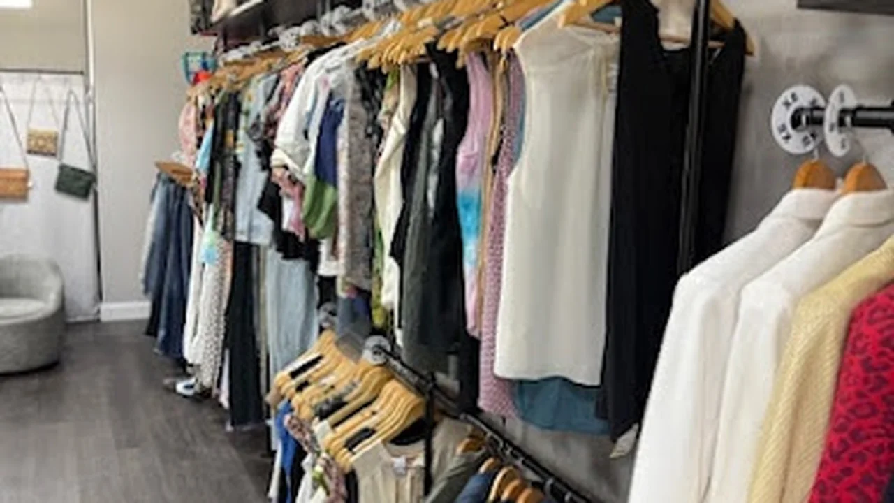 Consignment store in Boca Raton, Florida: The Curated Closet