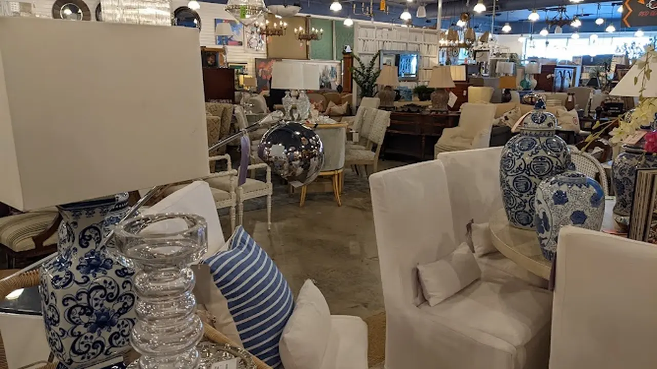 Consignment store in Costa Mesa, California: The Find Consignments