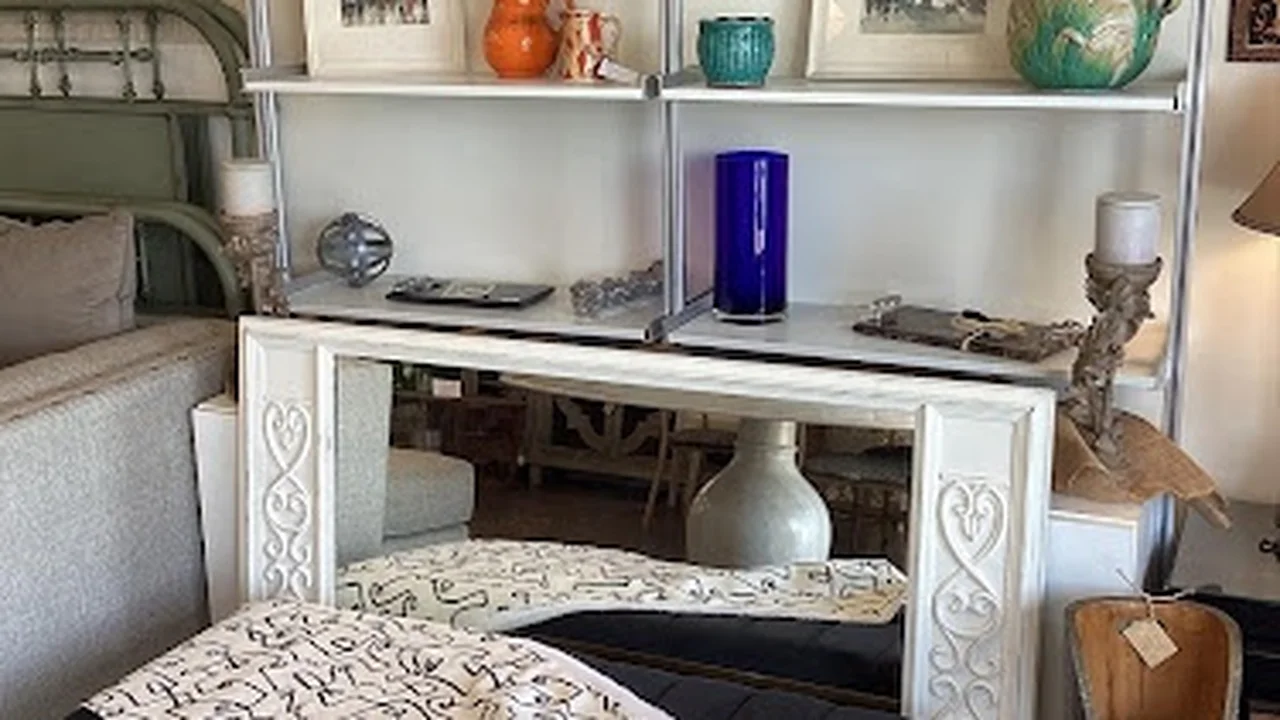 Consignment store in Fairhope, Alabama: The Golden Cricket Upscale Resale