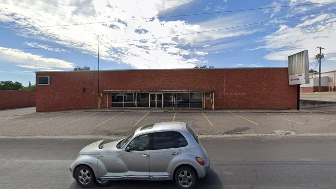 Consignment store in Ada, Oklahoma: The Hen House Ada