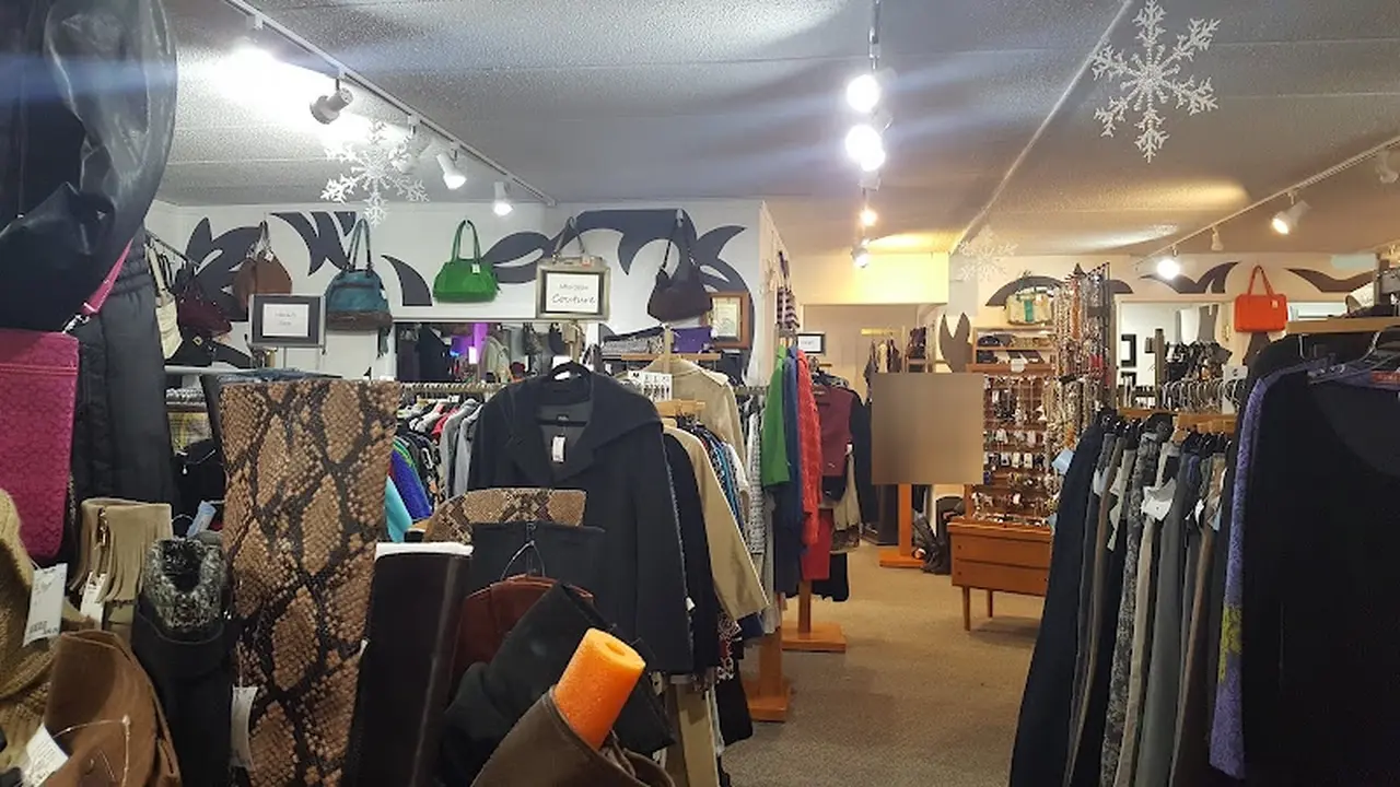 Consignment store in Duluth, Minnesota: The Loft in Duluth