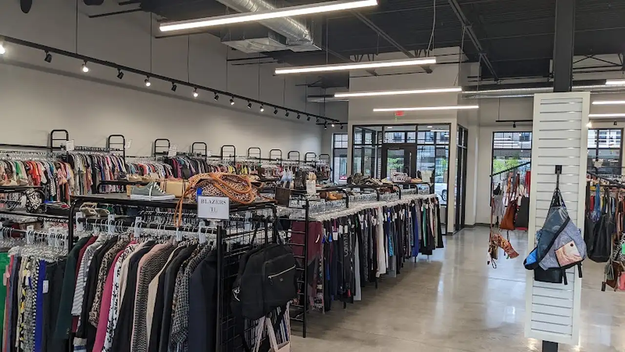 Consignment store in Ankeny, Iowa: The Loft Resale