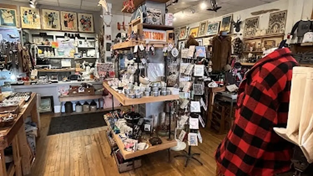 Consignment store in Portland, Maine: The Merchant Company