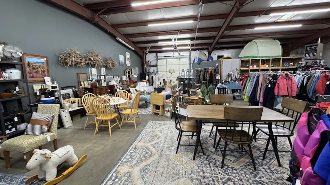 Consignment store in Buena Vista, Colorado: The OG Consignment Store