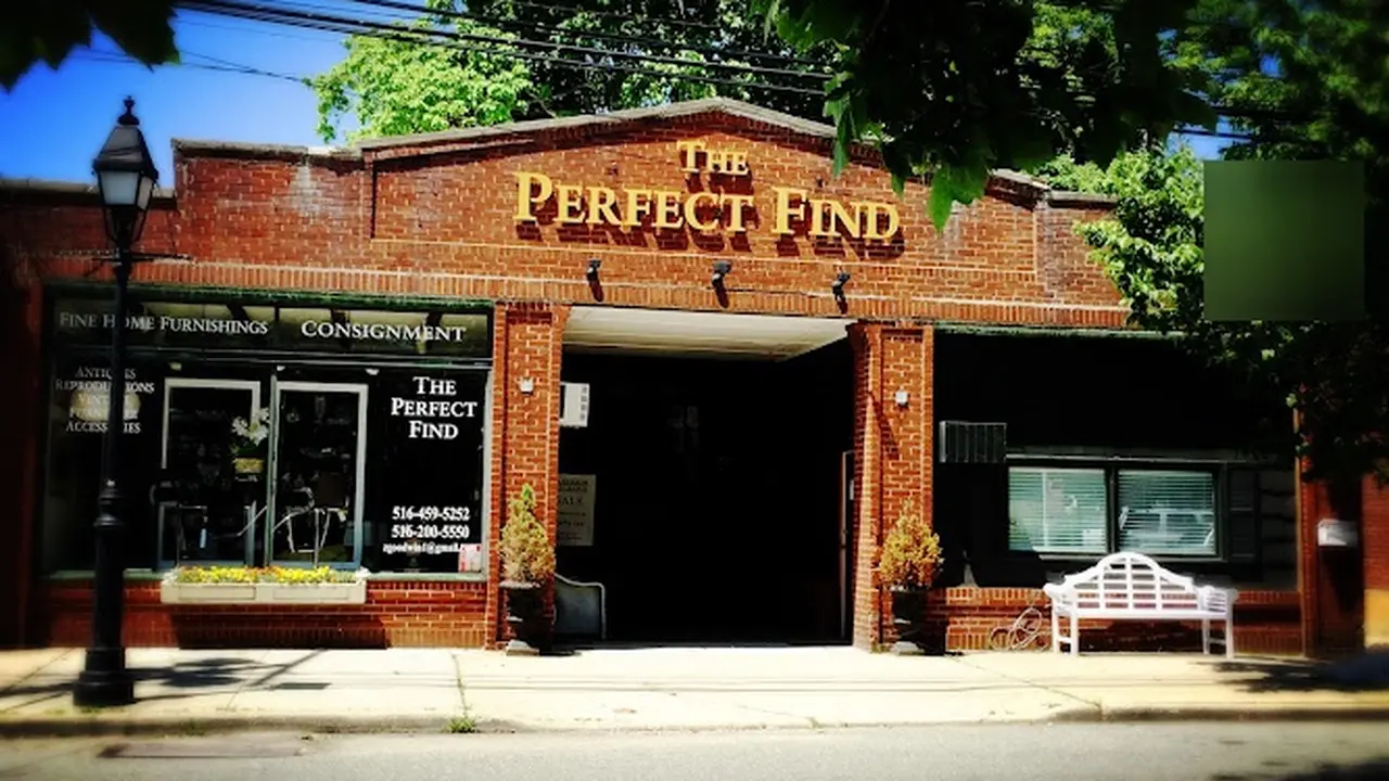 Consignment store in Locust Valley, New York: The Perfect Find Consignments