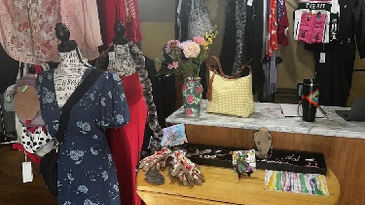 Consignment store in Jamaica, Vermont: The Re-Chic Boutique