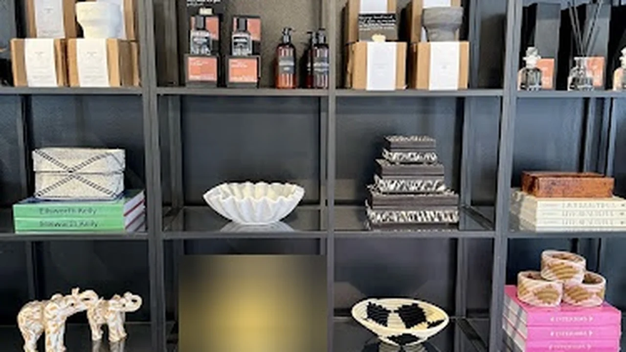 Consignment store in Boulder, Colorado: The Refinery