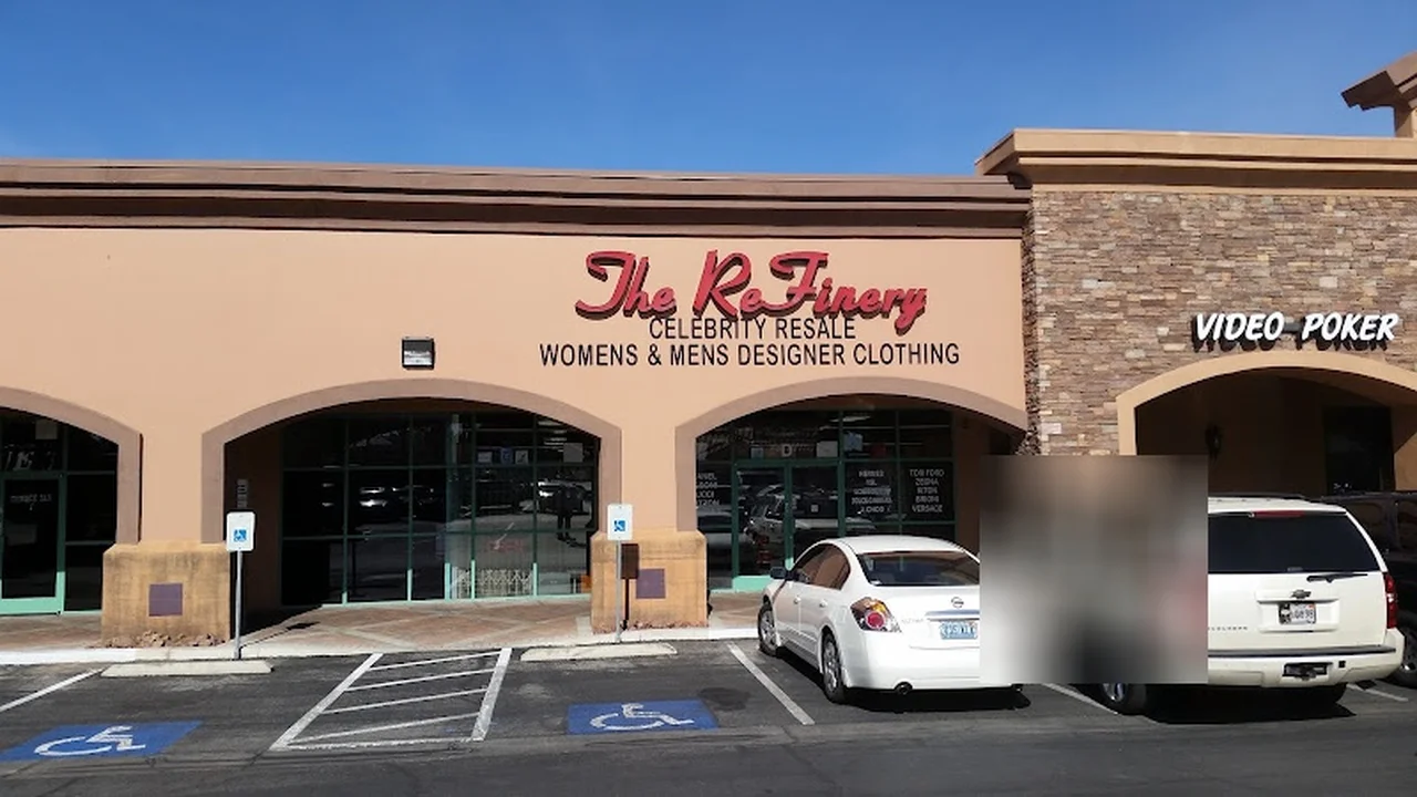 Consignment store in Las Vegas, Nevada: The ReFinery Celebrity Resale Boutique