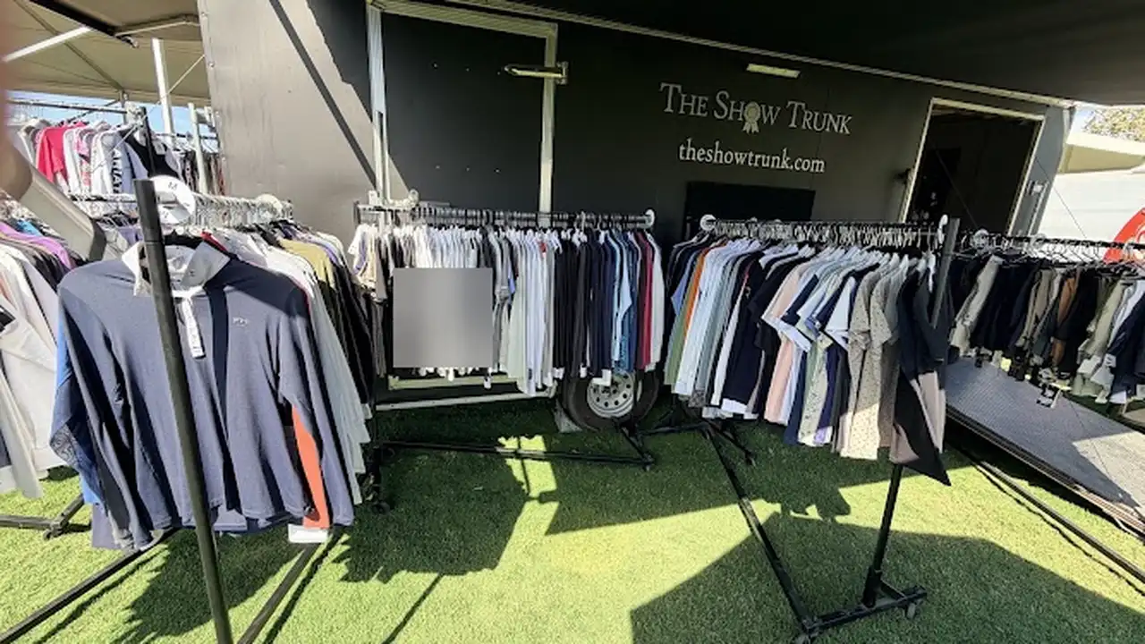 Consignment store in Trabuco Canyon, California: The Show Trunk