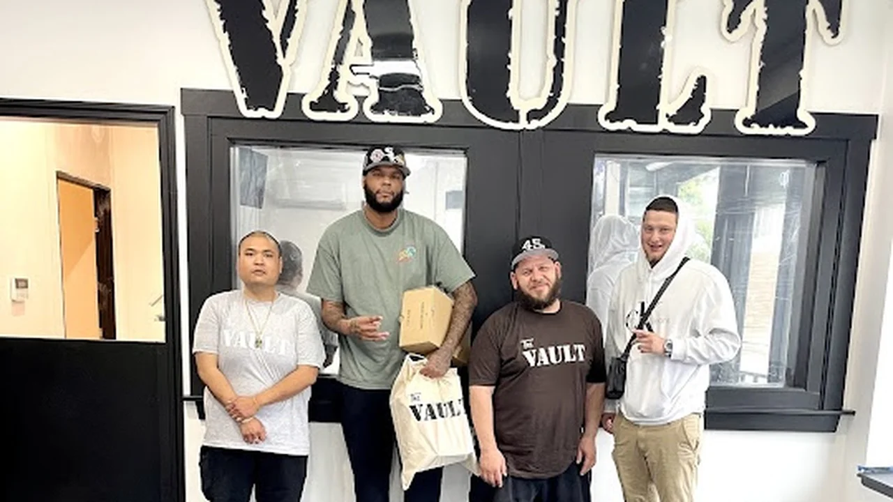 Consignment store in Revere, Massachusetts: The Vault Lifestyle Boutique Revere