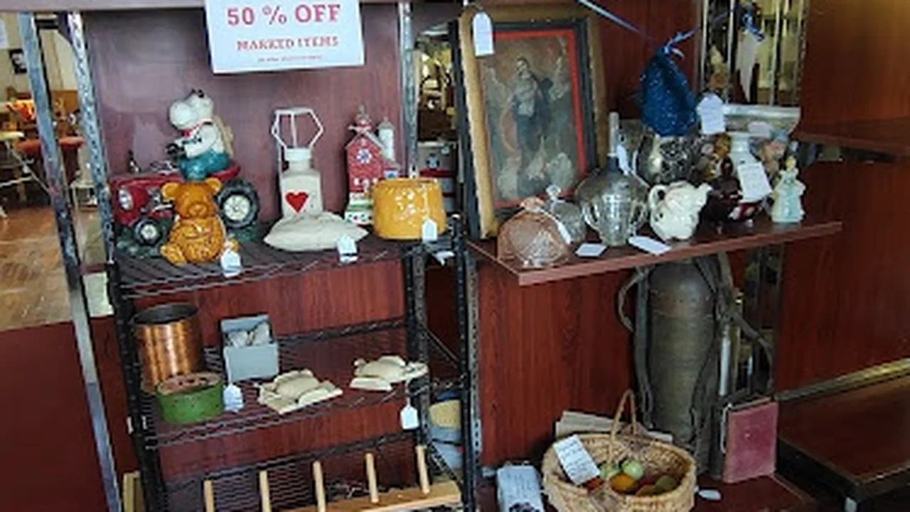 Consignment store in Crockett, Texas: The Wildwood Mercantile