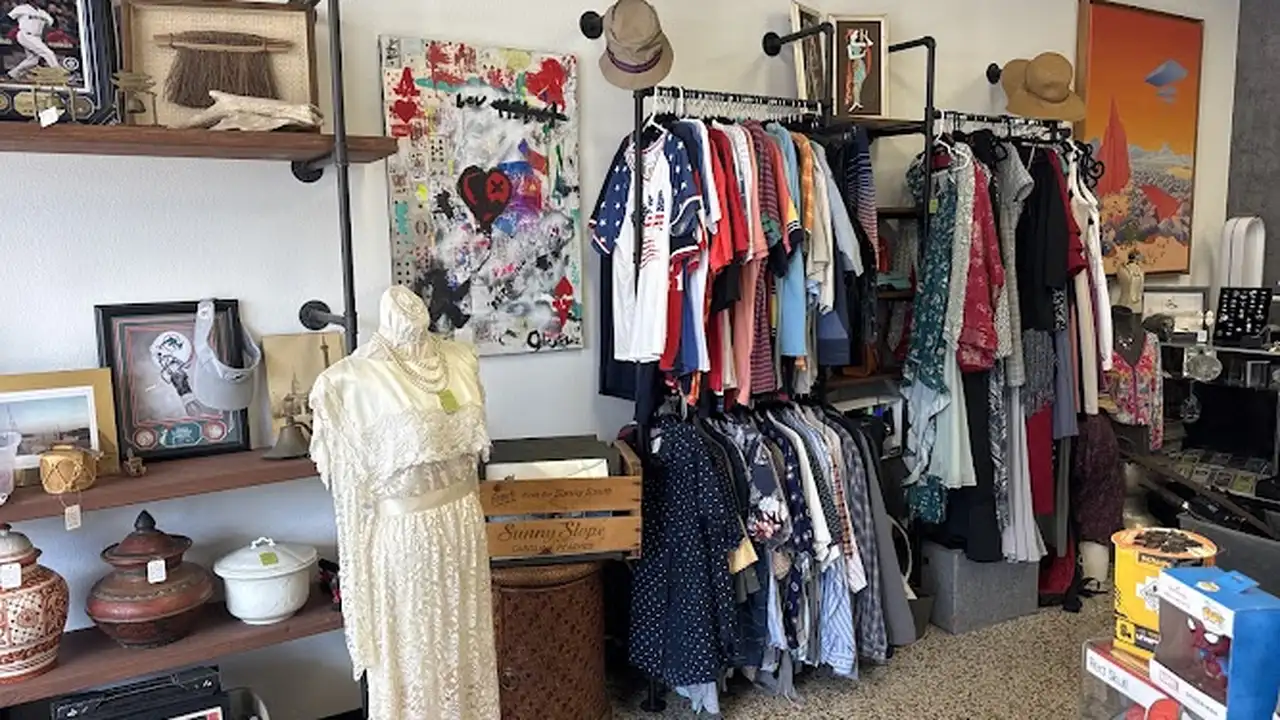 Consignment store in Melbourne, Florida: Thrift-n-Found