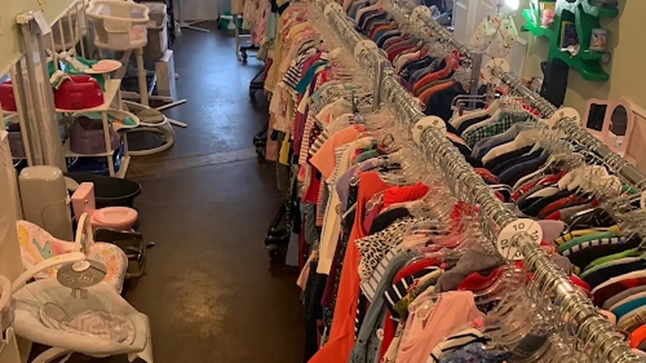 Consignment store in Charleston, South Carolina: Tiny Tadpoles