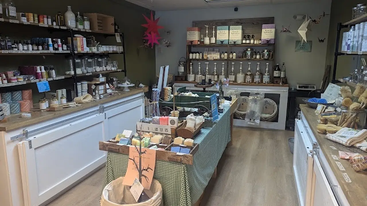 Consignment store in Kennebunk, Maine: TipToe Eco Marketplace