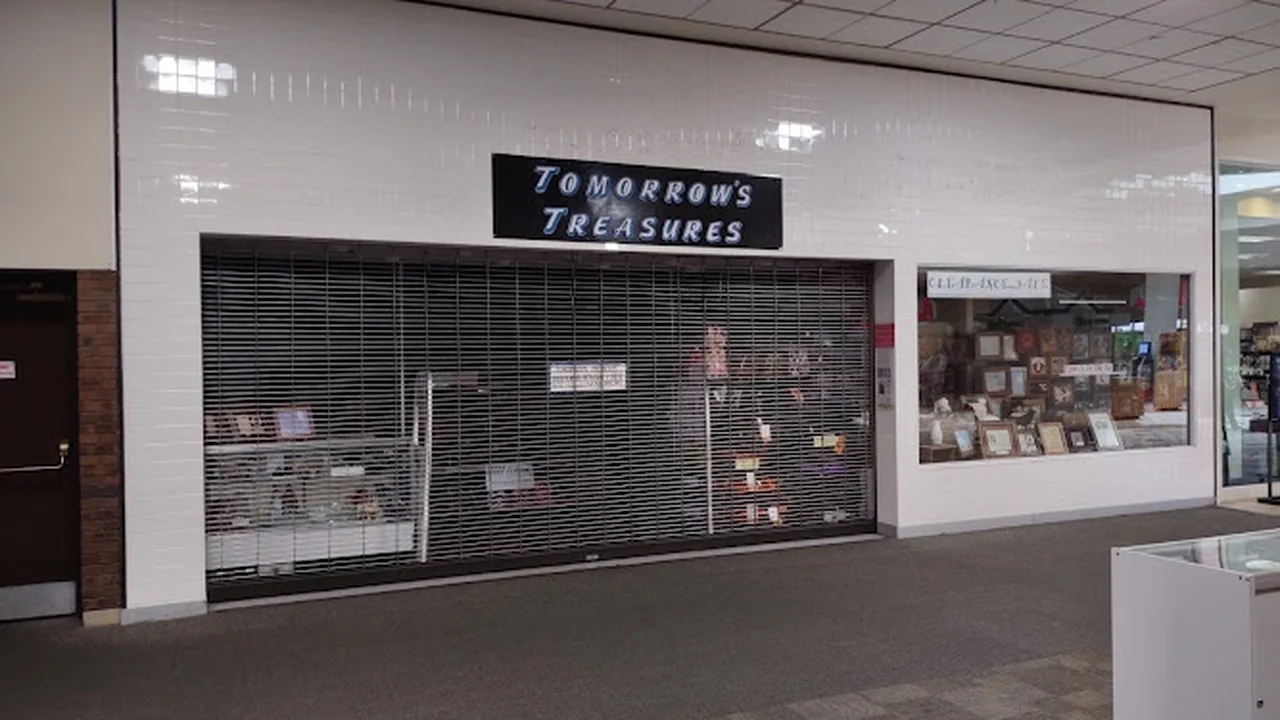 Consignment store in Bluefield, West Virginia: Tomorrow's Treasures