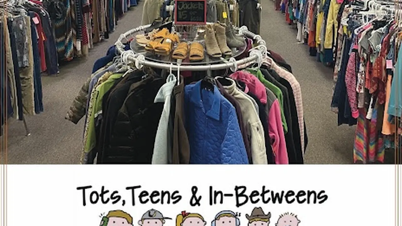 Consignment store in Philadelphia, Mississippi: Tots, Teens & In-Betweens