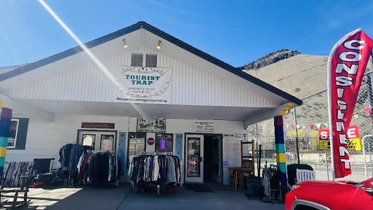 Consignment store in Riggins, Idaho: Tourist Trap Consignment & Gift Shop