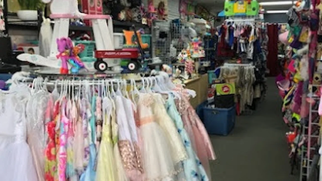 Consignment store in Apopka, Florida: Trendy Kids
