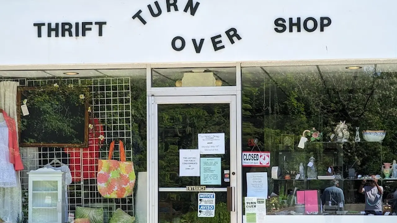 Consignment store in Wilton, Connecticut: Turnover Shop