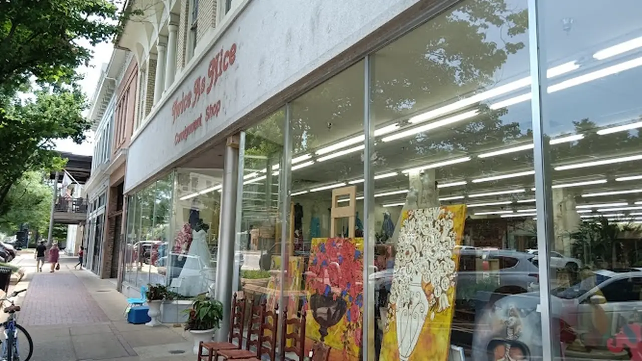 Consignment store in Tuscaloosa, Alabama: Twice As Nice Consignment Shop