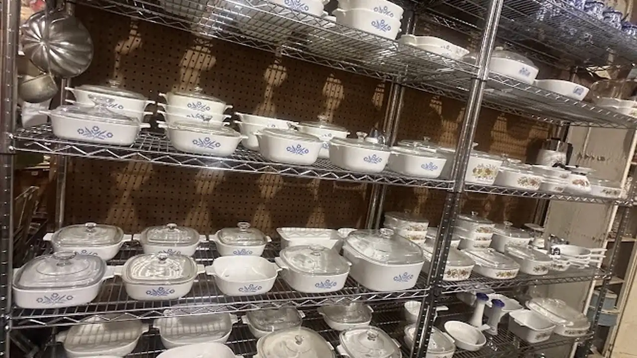 Consignment store in Bruce, Mississippi: Twice Blessed In Bruce