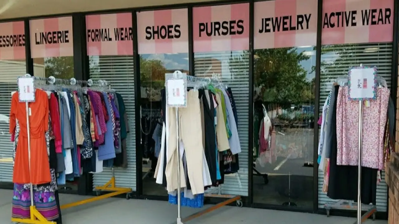 Consignment store in Gallatin, Tennessee: Up & Down Closet