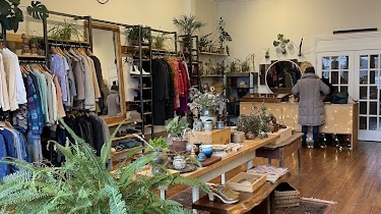 Consignment store in Belfast, Maine: Village Wear