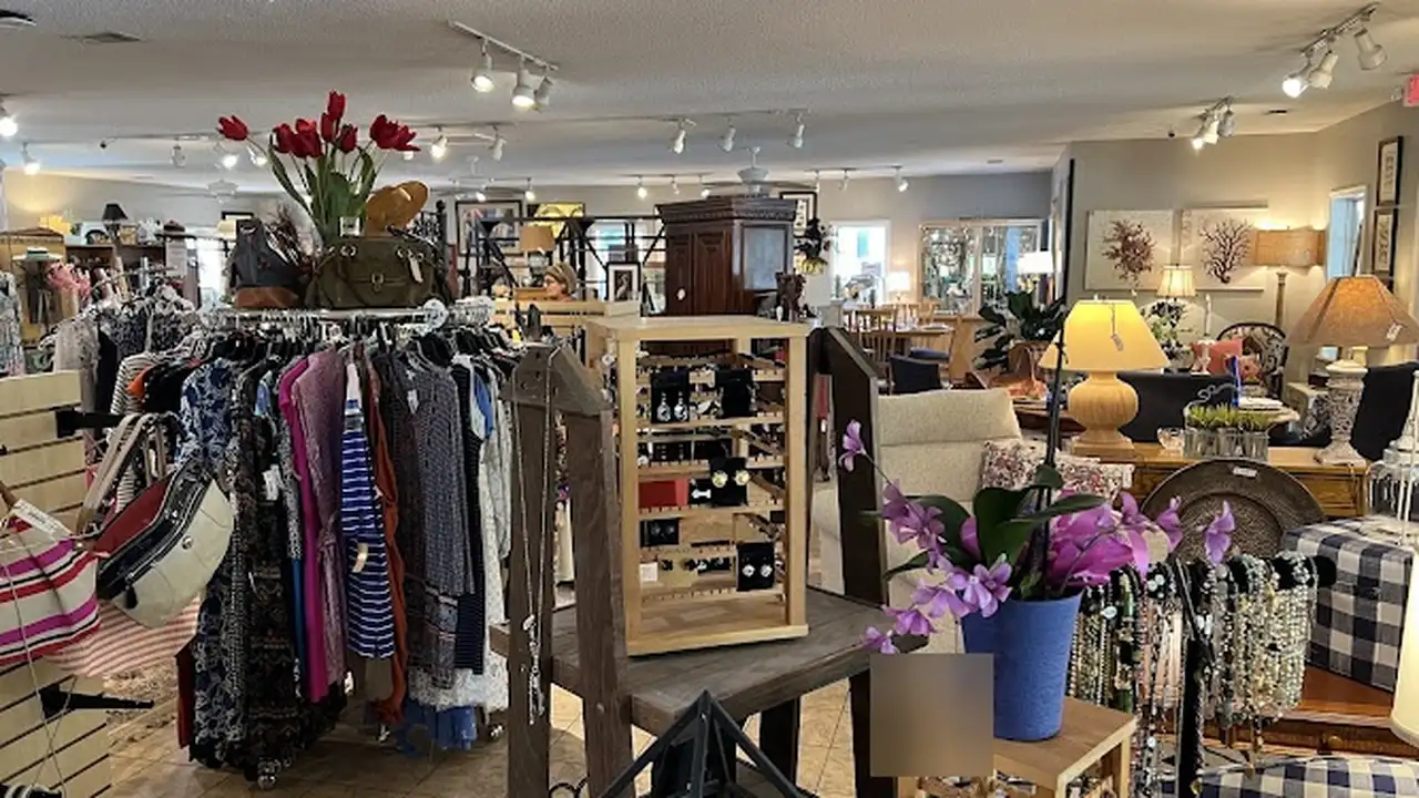 Consignment store in Beaufort, South Carolina: Where'd You Get That