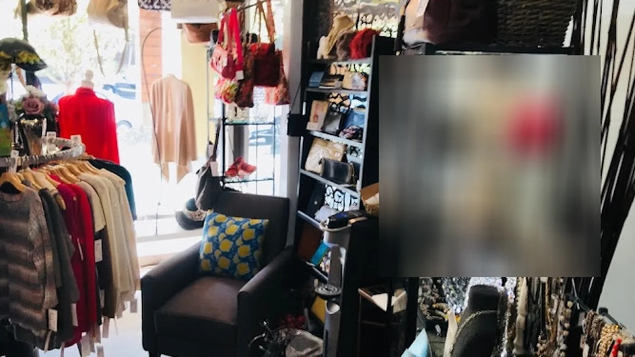 Consignment store in Lake Oswego, Oregon: White Elephant Consignment