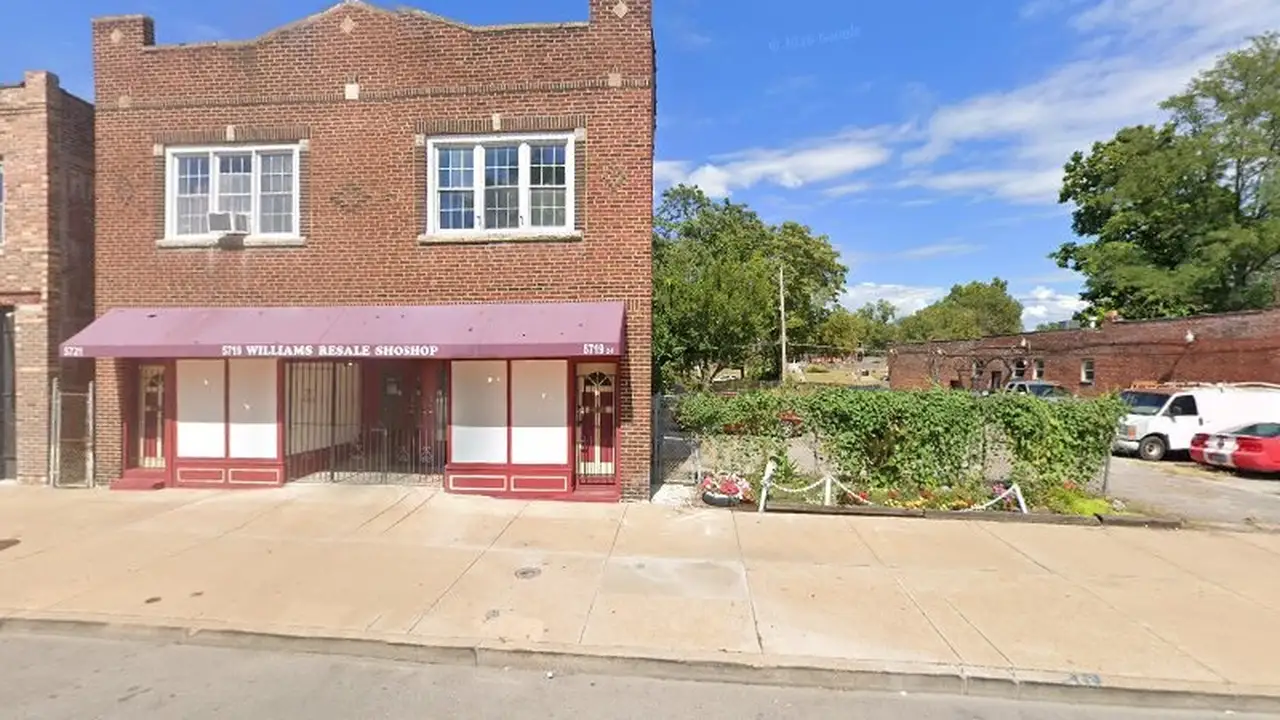Consignment store in St. Louis, Missouri: Williams Resale Shop
