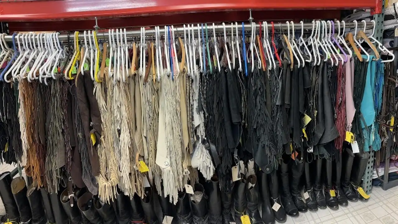 Consignment store in Buffalo, Minnesota: Windward Farm Equestrian Consignment Store