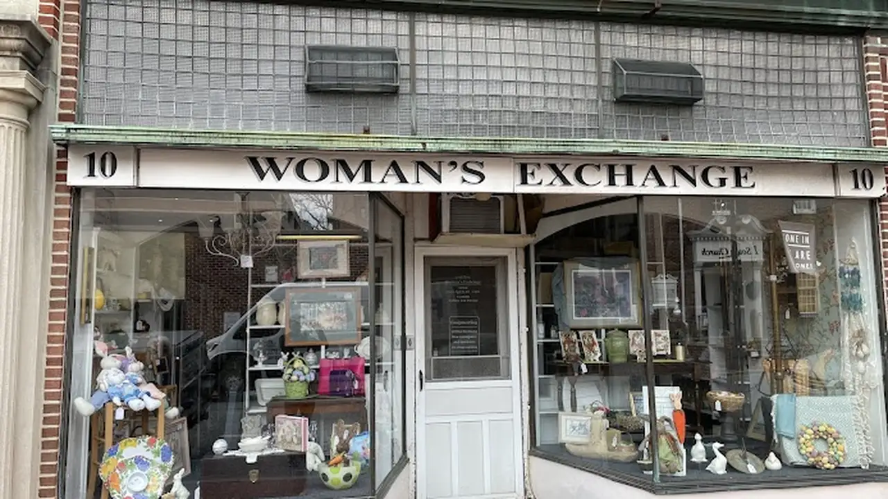 Consignment store in West Chester, Pennsylvania: Woman's Exchange