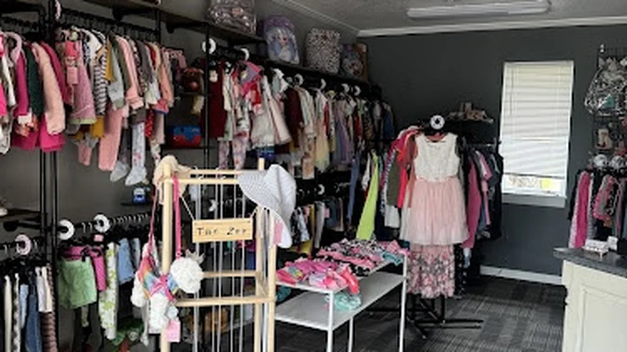 Consignment store in Decatur, Illinois: Worn Again KIDS