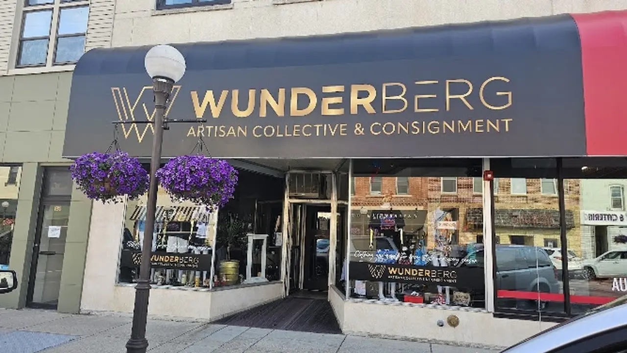 Consignment store in New Ulm, Minnesota: Wunderberg Collective
