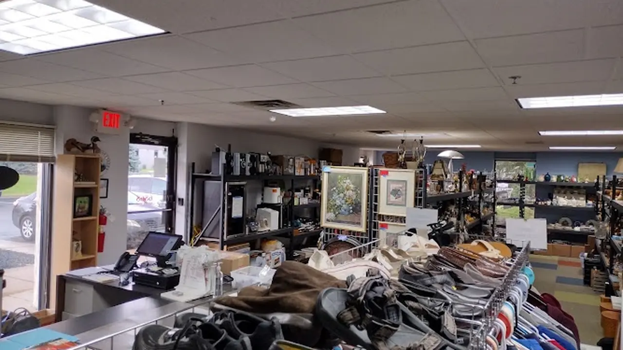 Consignment store in Eden Prairie, Minnesota: Your Turn
